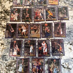 Topps Chrome 2000-2001 - lot of (27) Cards NBA stars - Rare find